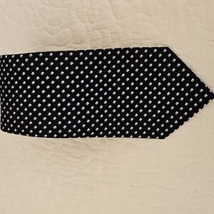 Vintage Jones New York Black Silk Tie